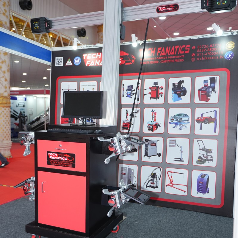 Wheel Alignment Machine
